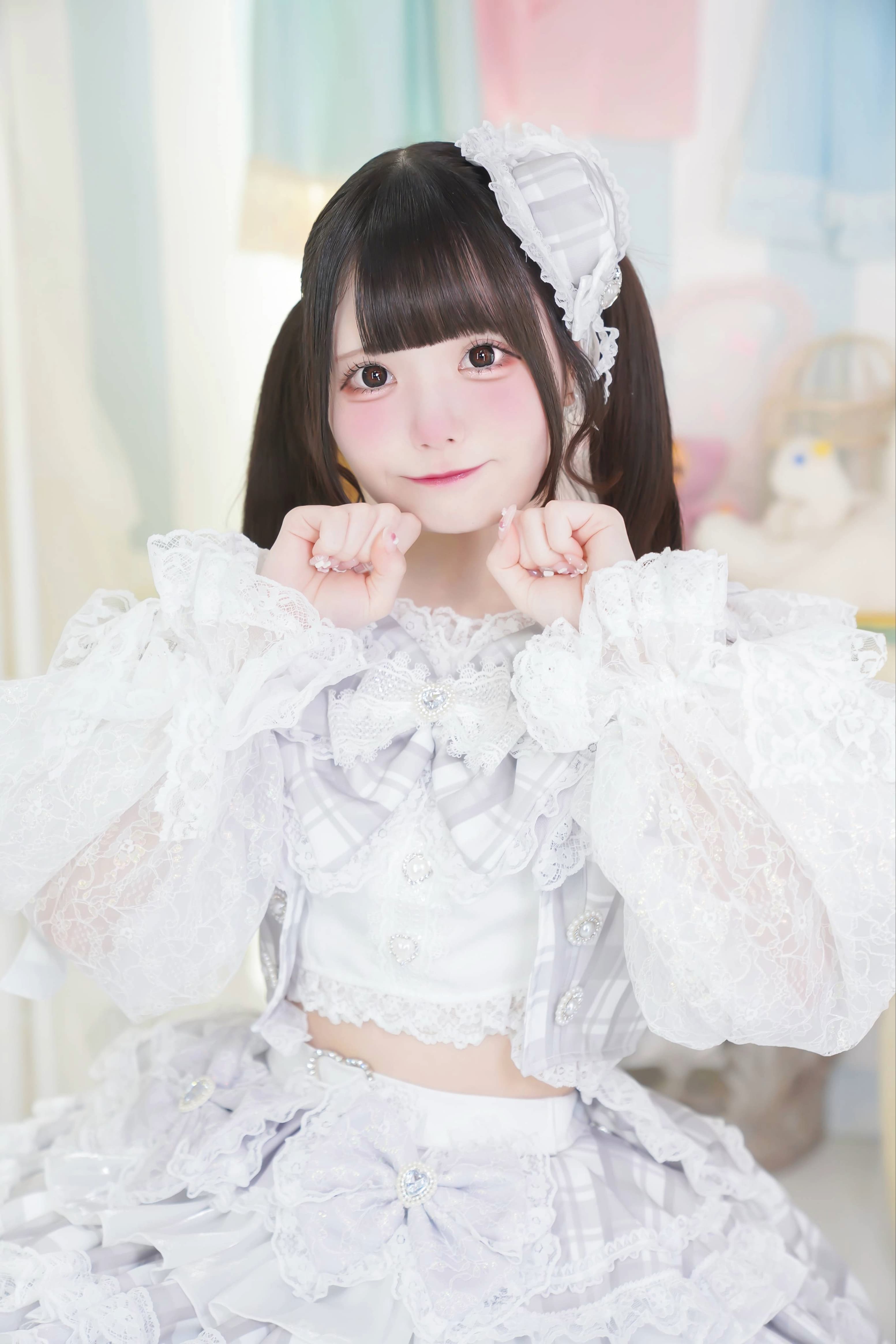 茉白みる